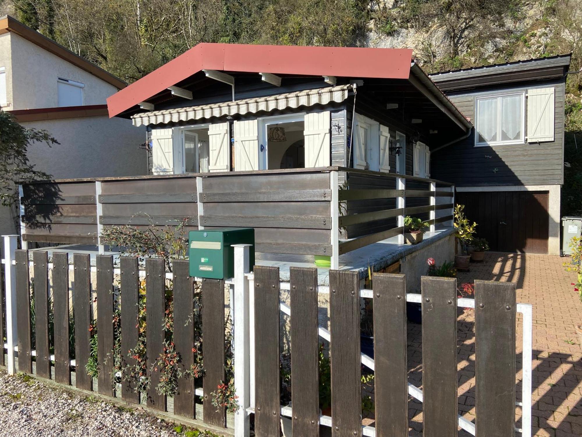 Villa Chalet Au Bord De L Eau à Rochefort-sur-Nenon Extérieur photo